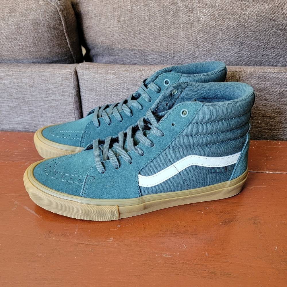 NEW Men's Vans Shoes